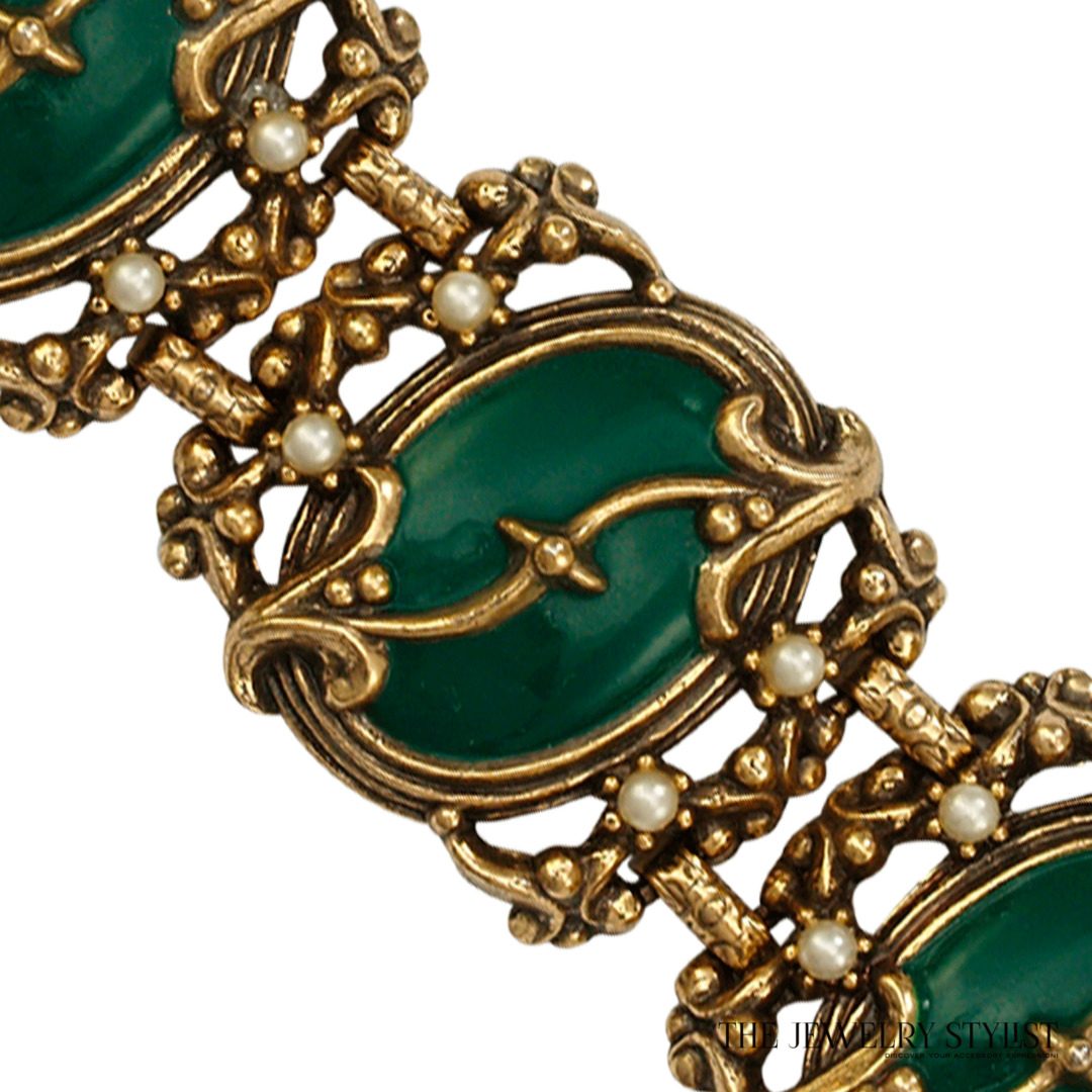 1950s Vintage Austro-Hungarian Style Green Enamel Link Bracelet