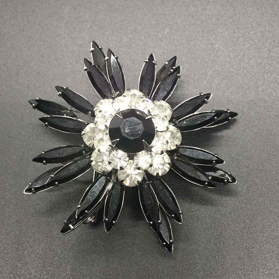 Fabulous Vintage Judy Lee Floral Spray Star Burst Brooch - The