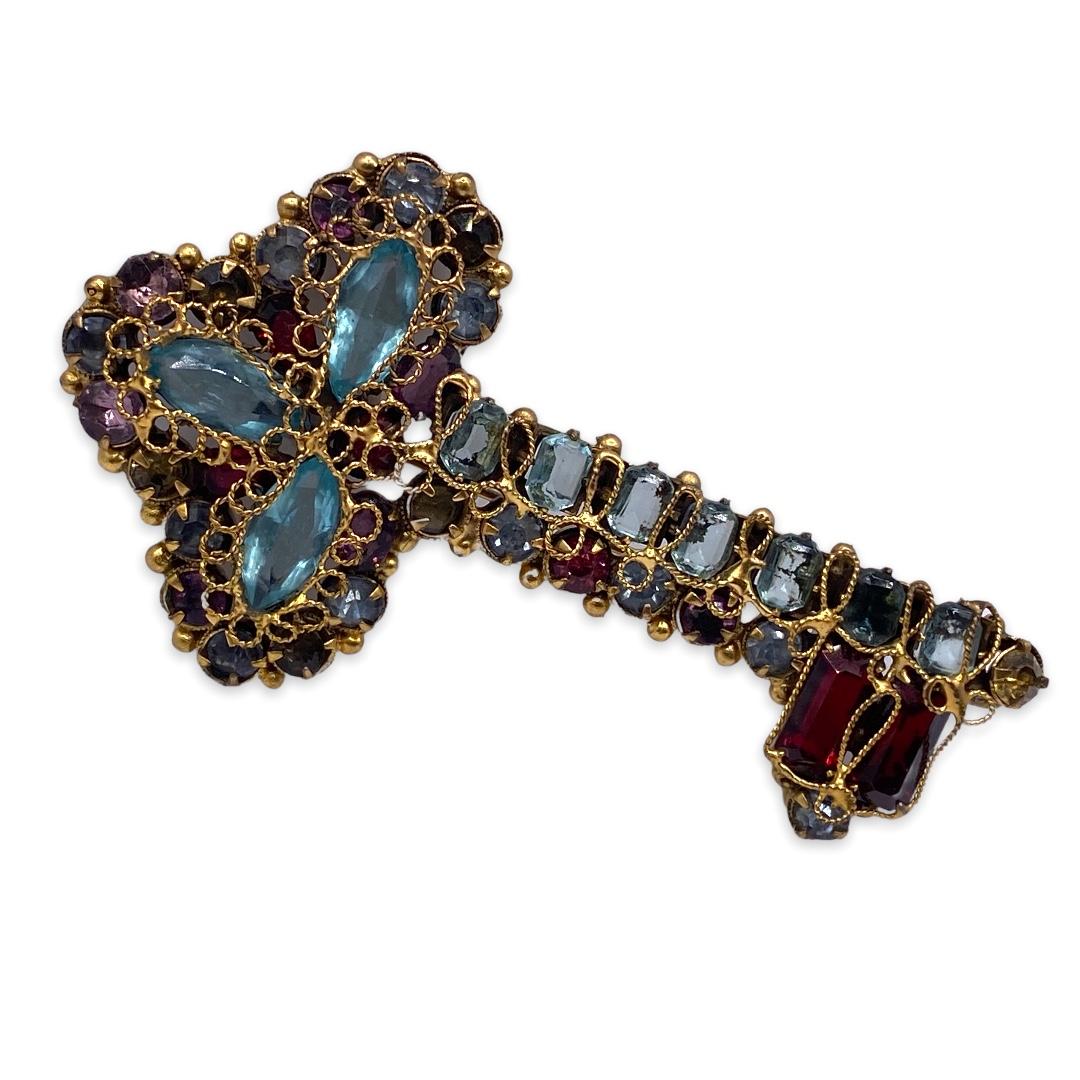 Robert filigree key rhinestone brooch