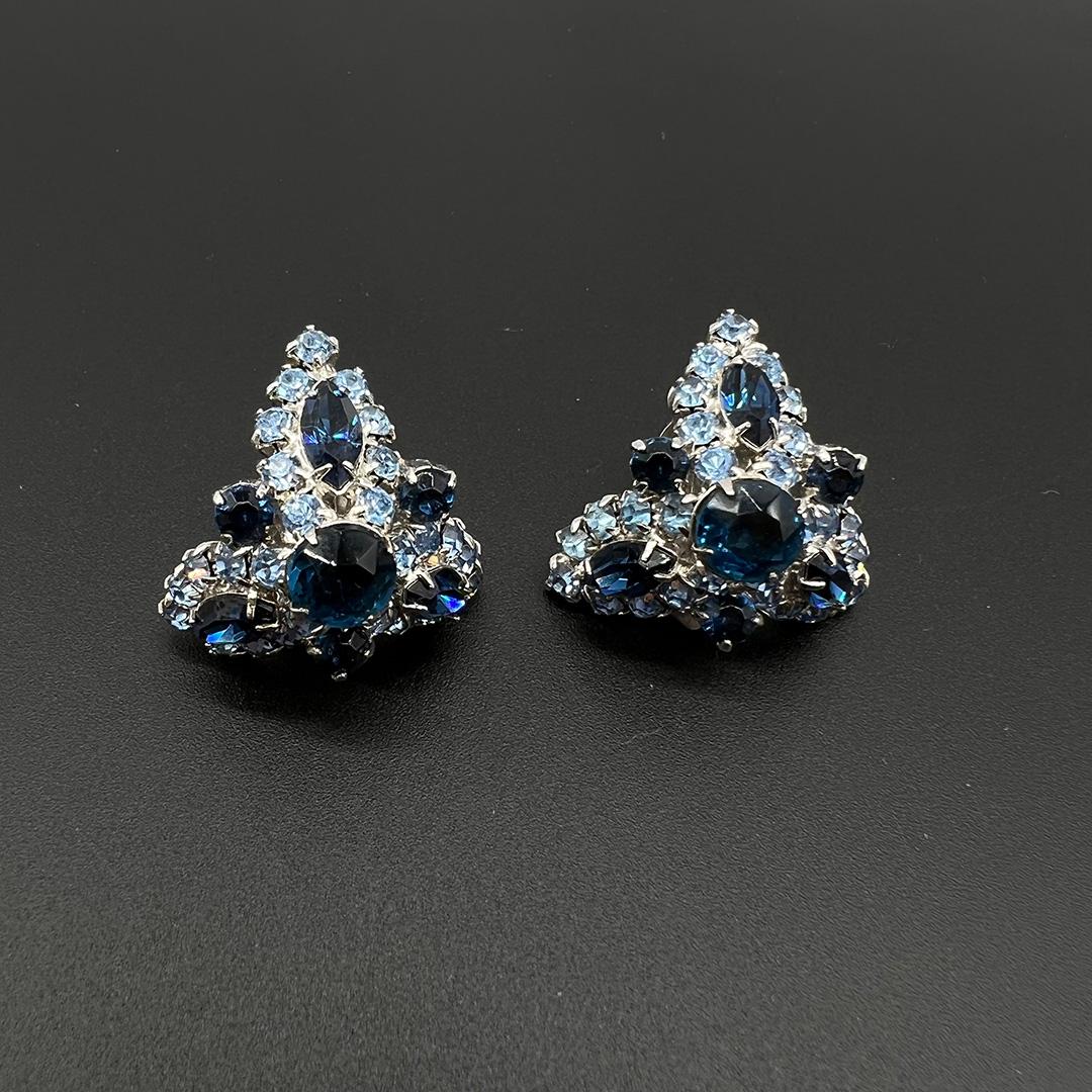 1950s Blue Rhinestone Clip Earrings