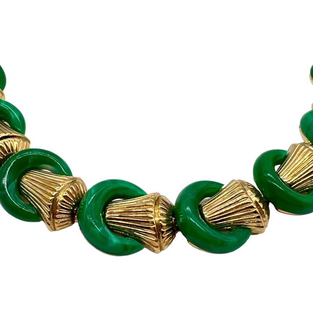 1950s Trifari Green Resin Collar Necklace