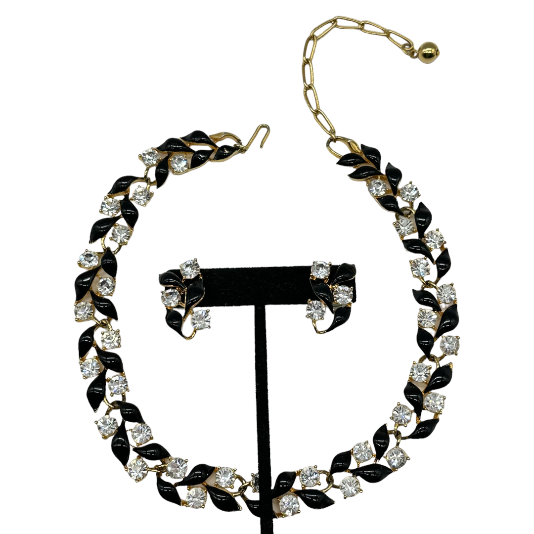 1980s Trifari Style Enamel and Rhinestone Necklace