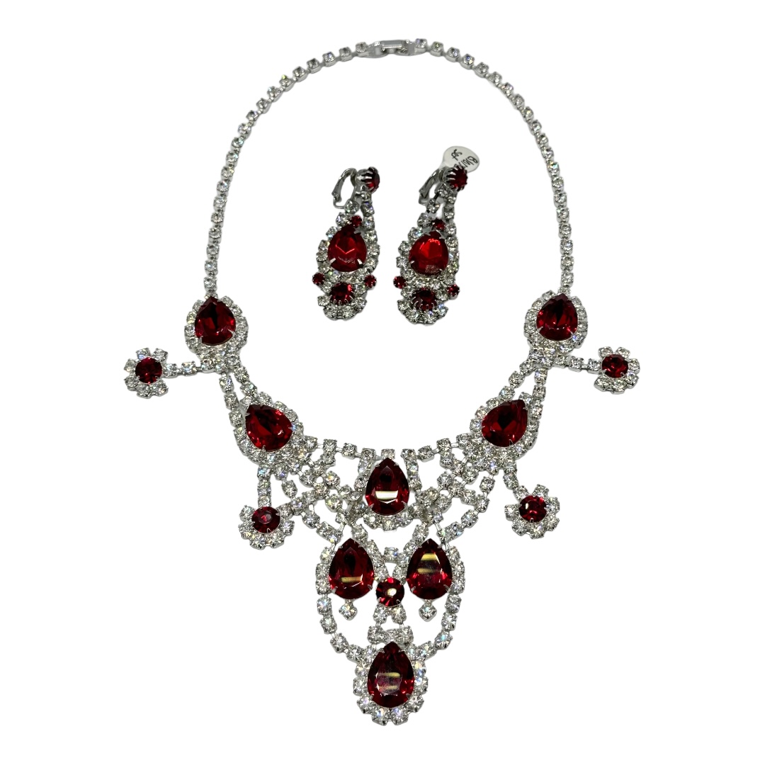 Gorgeous Domique-style rhinestone necklace set.