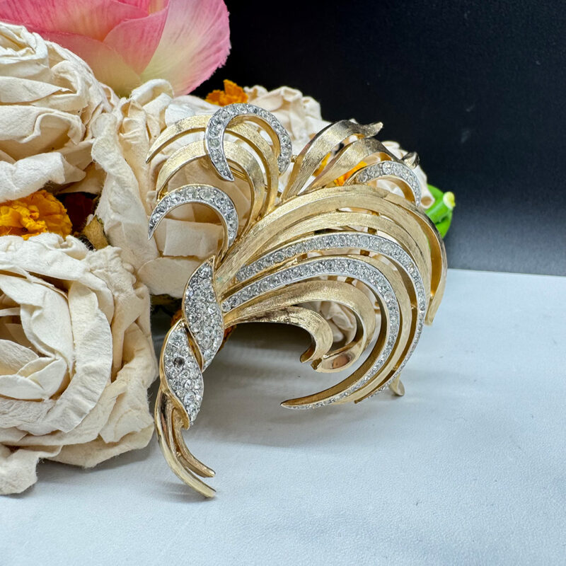 1960s Trifari Trifanium feather brooch.