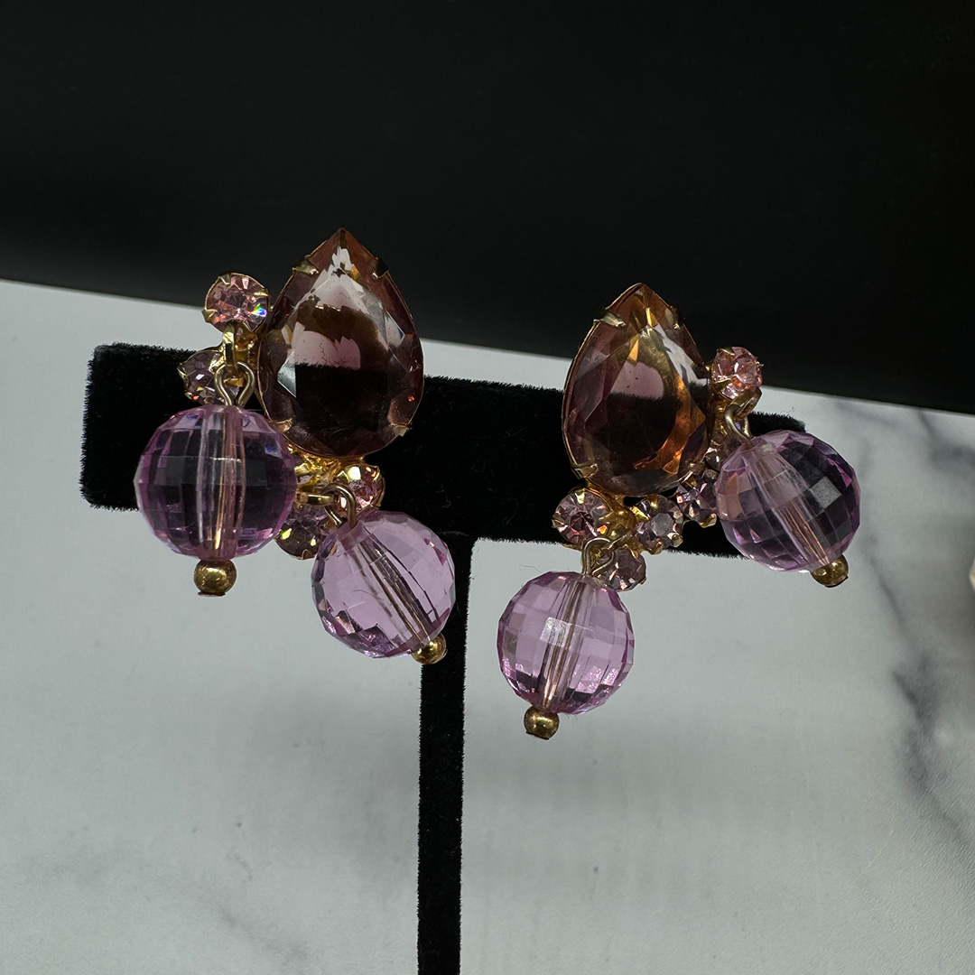 Juliana faceted resin drop clip earrings.