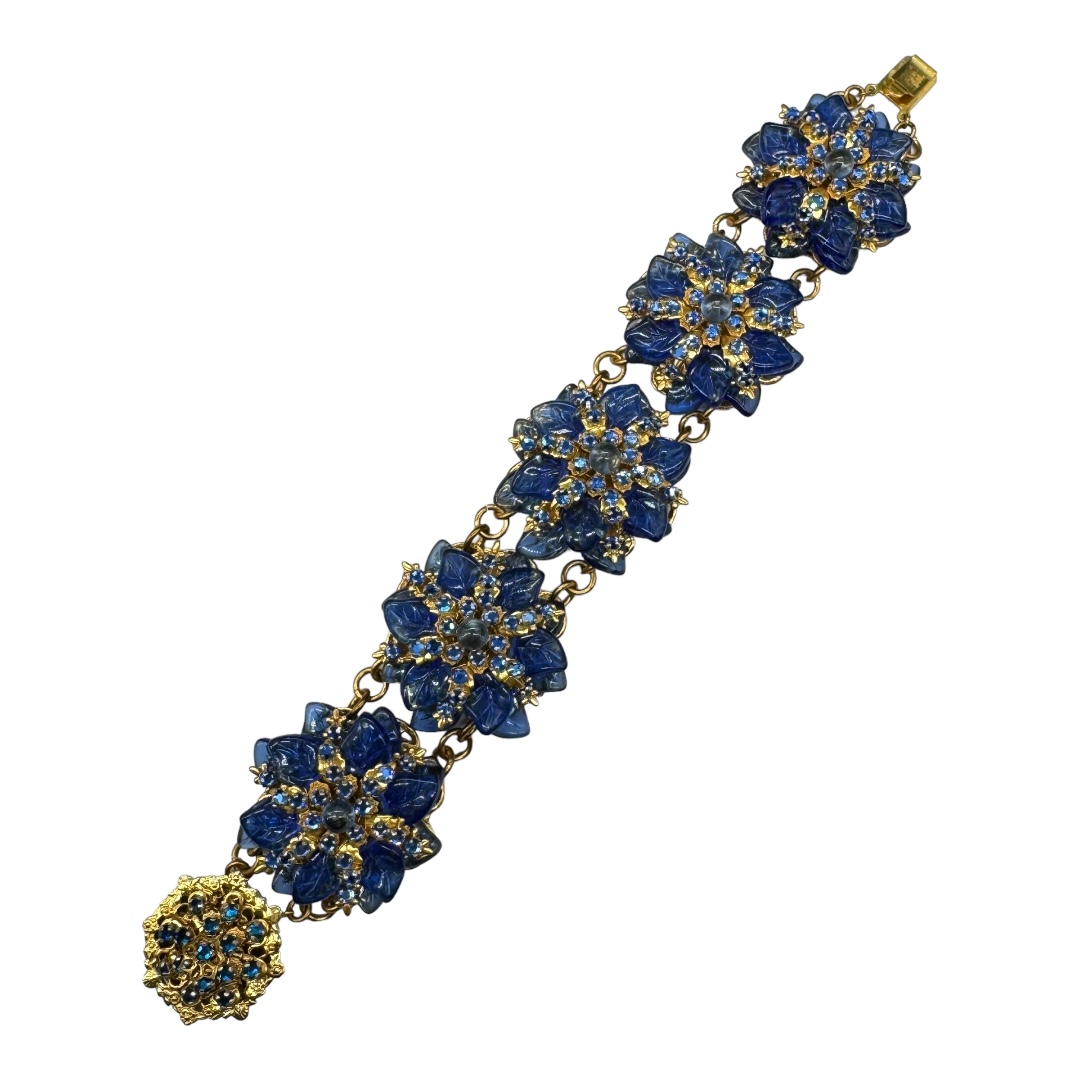 Vintage Stanley Hagler bracelet with molded glass.