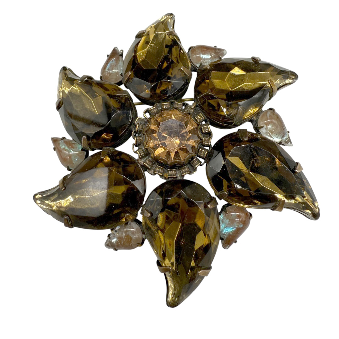 1950s sapphirine rhinestone brooch.