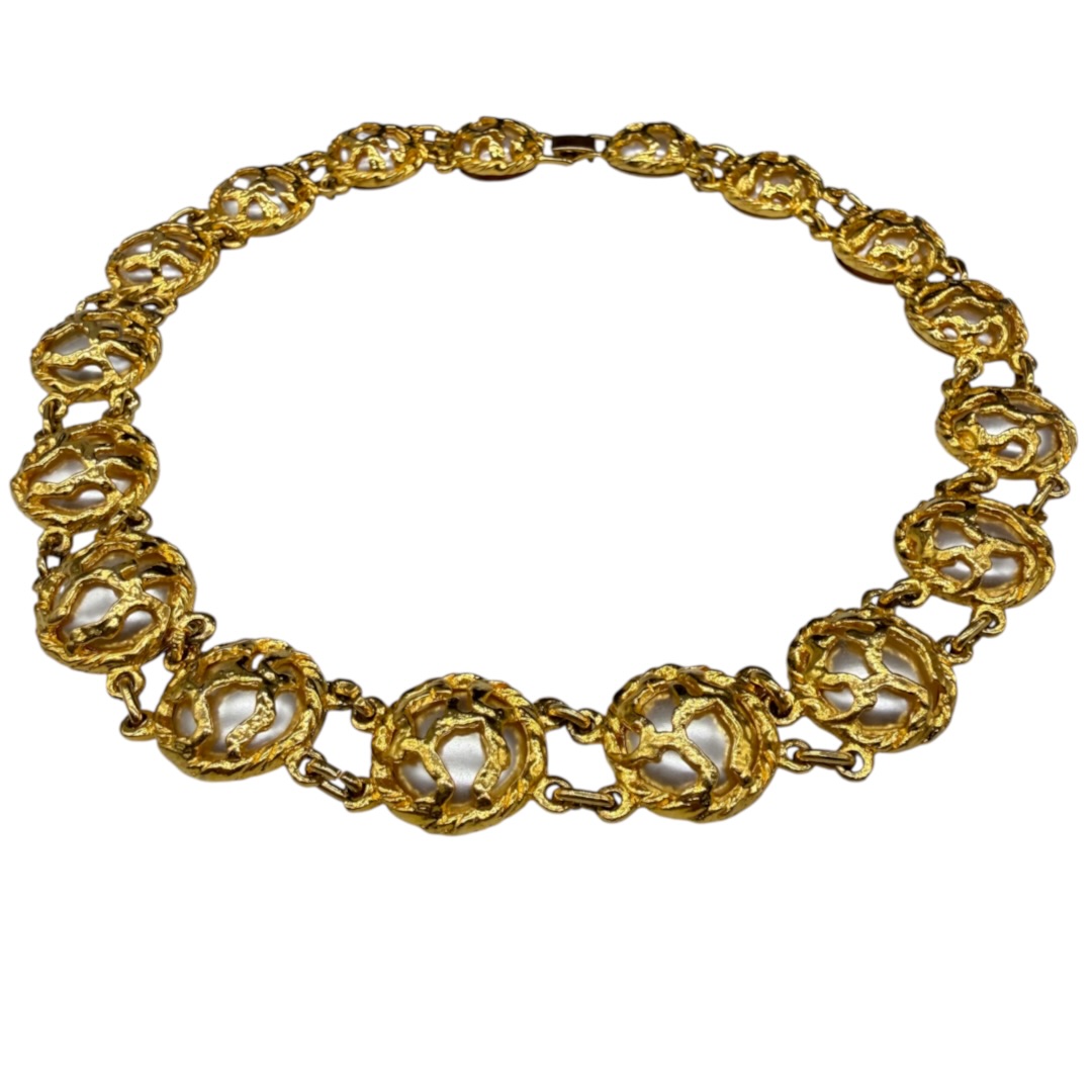 Exquisite vintage 1980s caged faux pearl collar necklace.