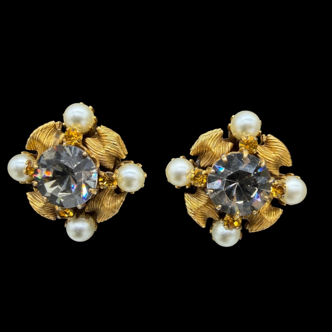 Vendome grey rhinestone and pearl earrings.